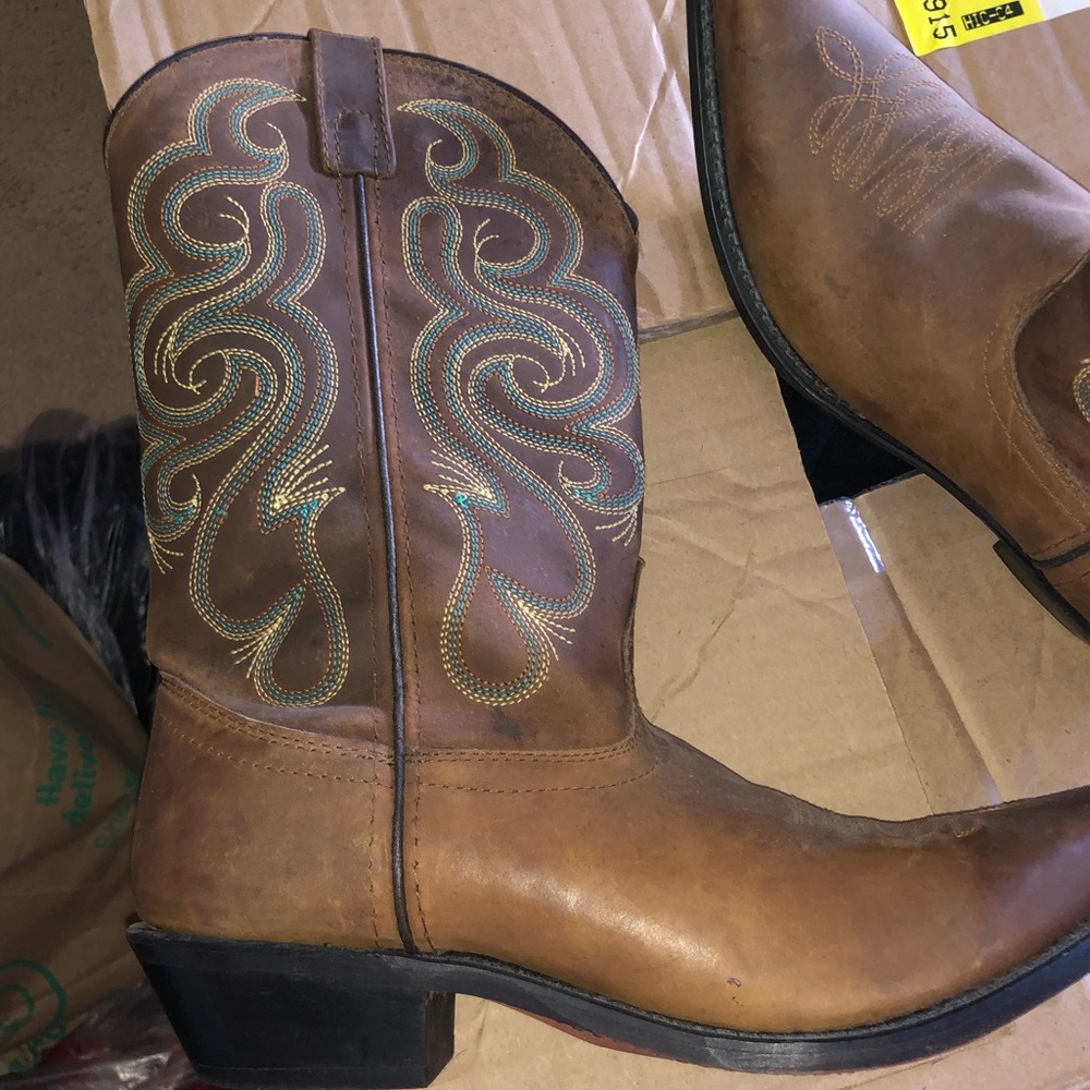 Cowgirl Boots! 🤠
